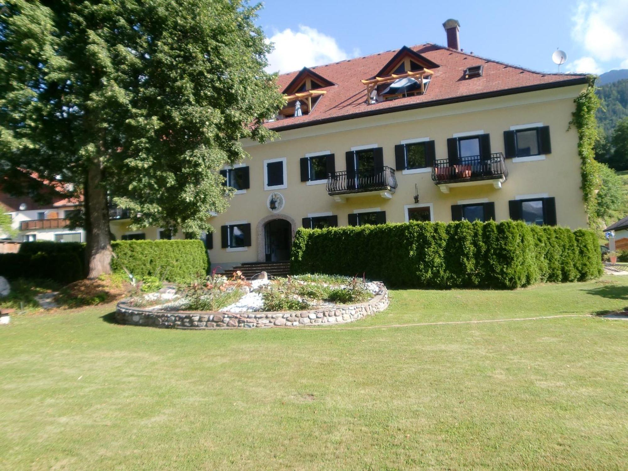 Garten- & Loggia-Appartement Herrenhaus Dellach im Drautal Kültér fotó