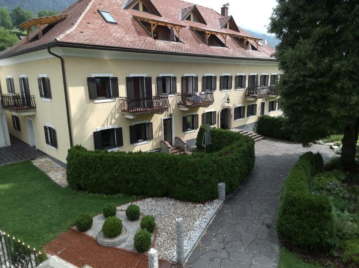Garten- & Loggia-Appartement Herrenhaus Dellach im Drautal Kültér fotó
