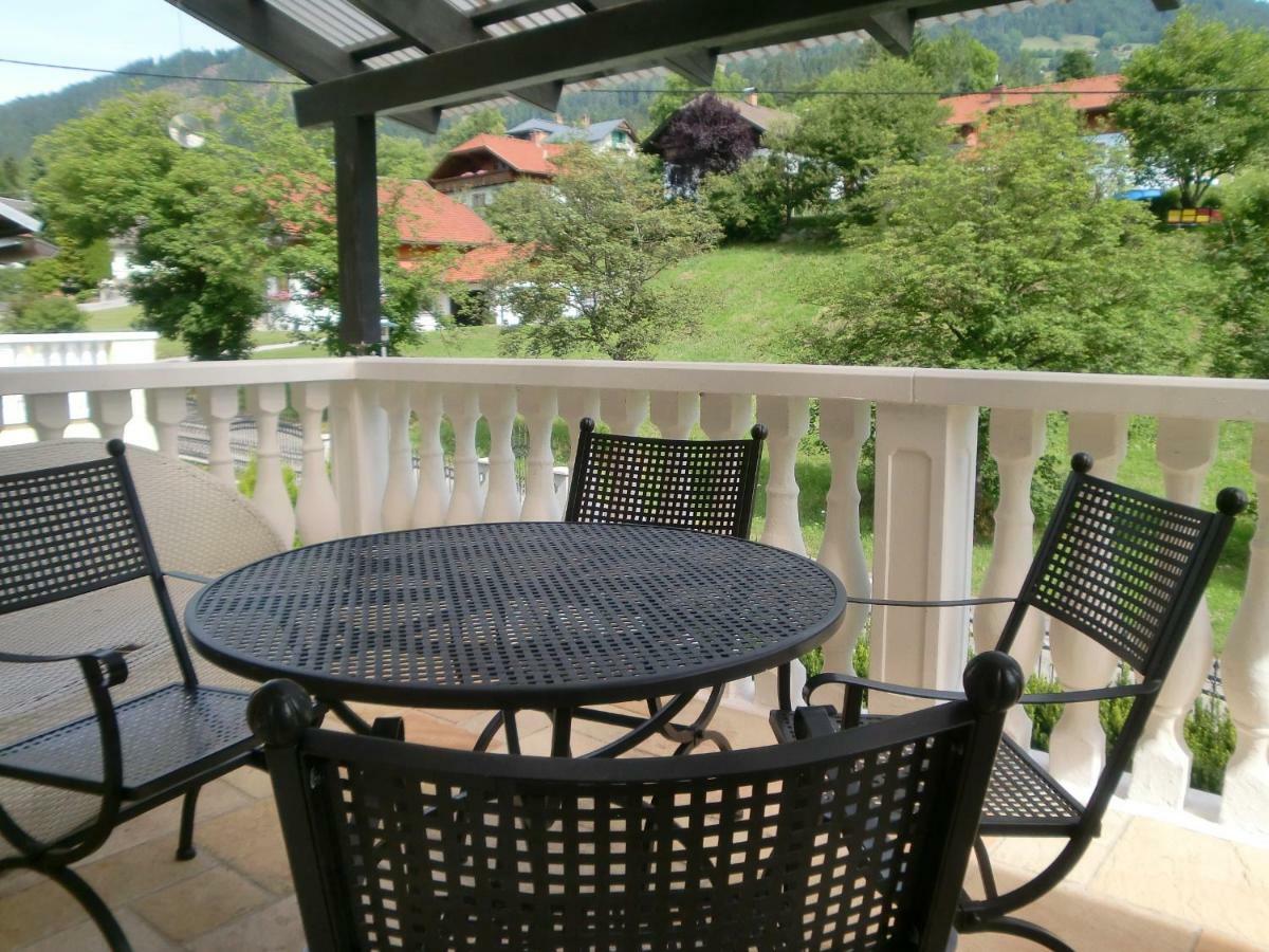 Garten- & Loggia-Appartement Herrenhaus Dellach im Drautal Kültér fotó