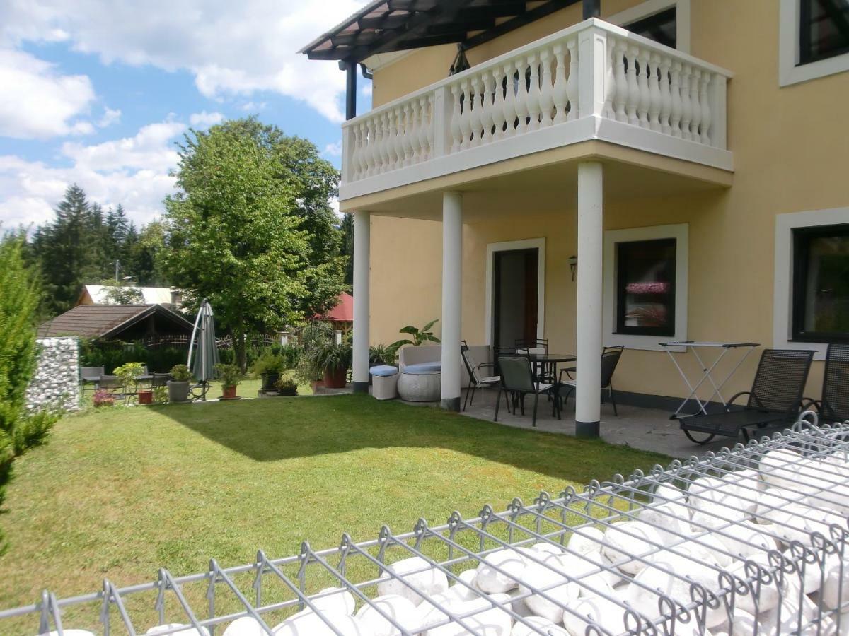 Garten- & Loggia-Appartement Herrenhaus Dellach im Drautal Kültér fotó