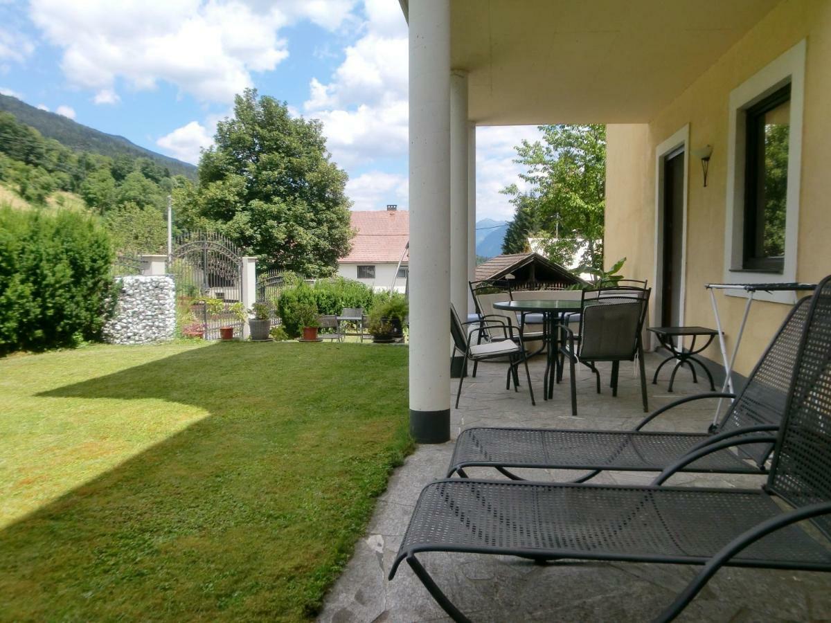 Garten- & Loggia-Appartement Herrenhaus Dellach im Drautal Kültér fotó