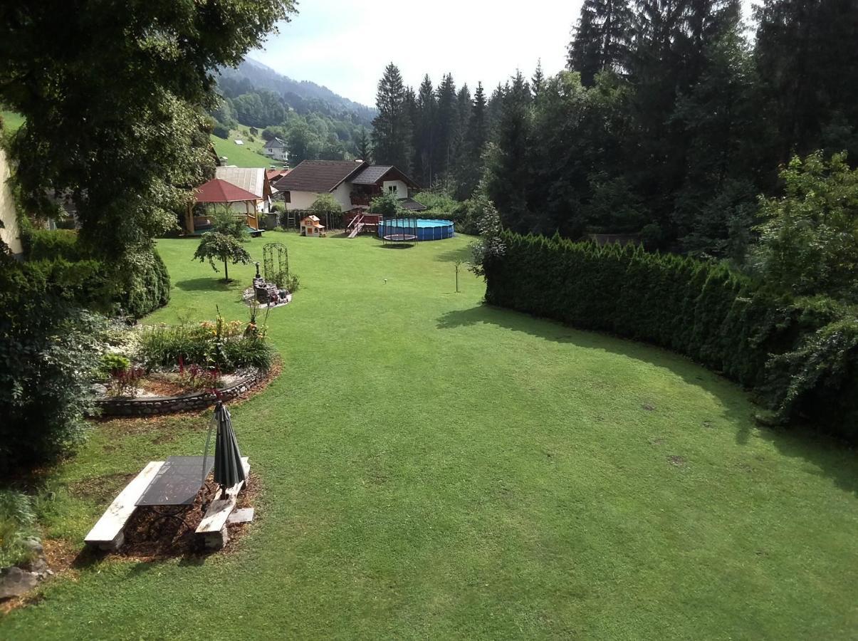 Garten- & Loggia-Appartement Herrenhaus Dellach im Drautal Kültér fotó