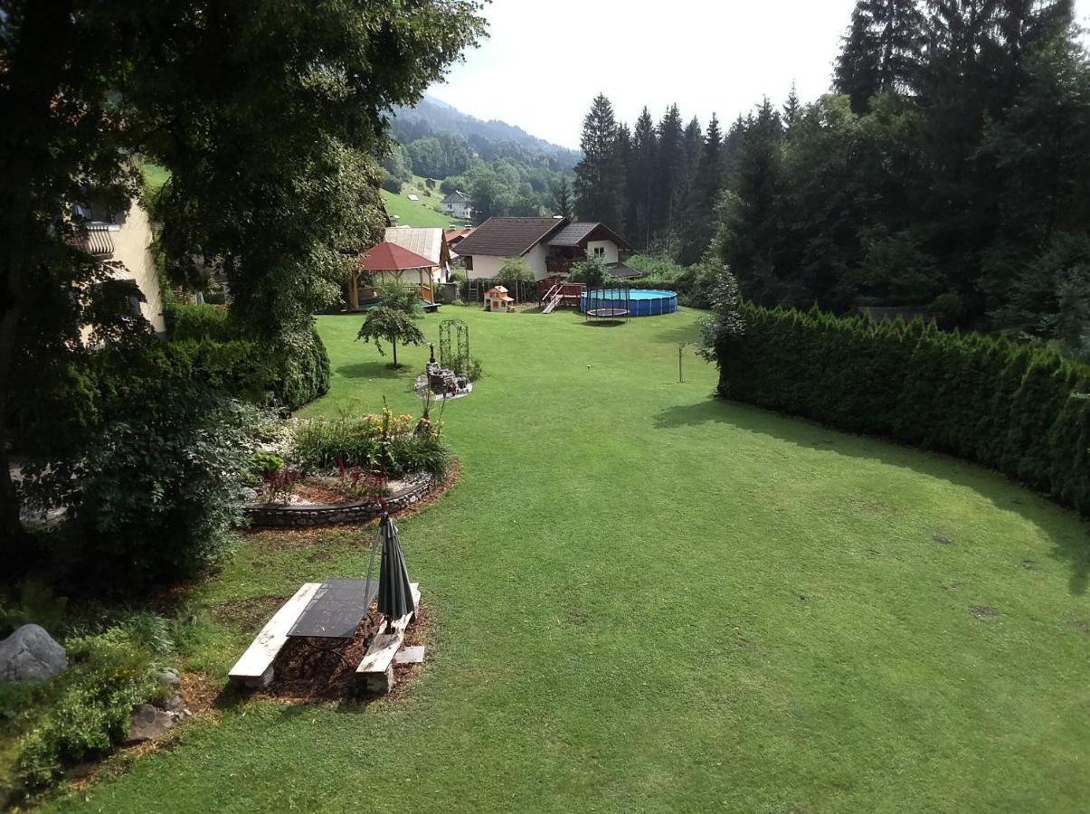 Garten- & Loggia-Appartement Herrenhaus Dellach im Drautal Kültér fotó