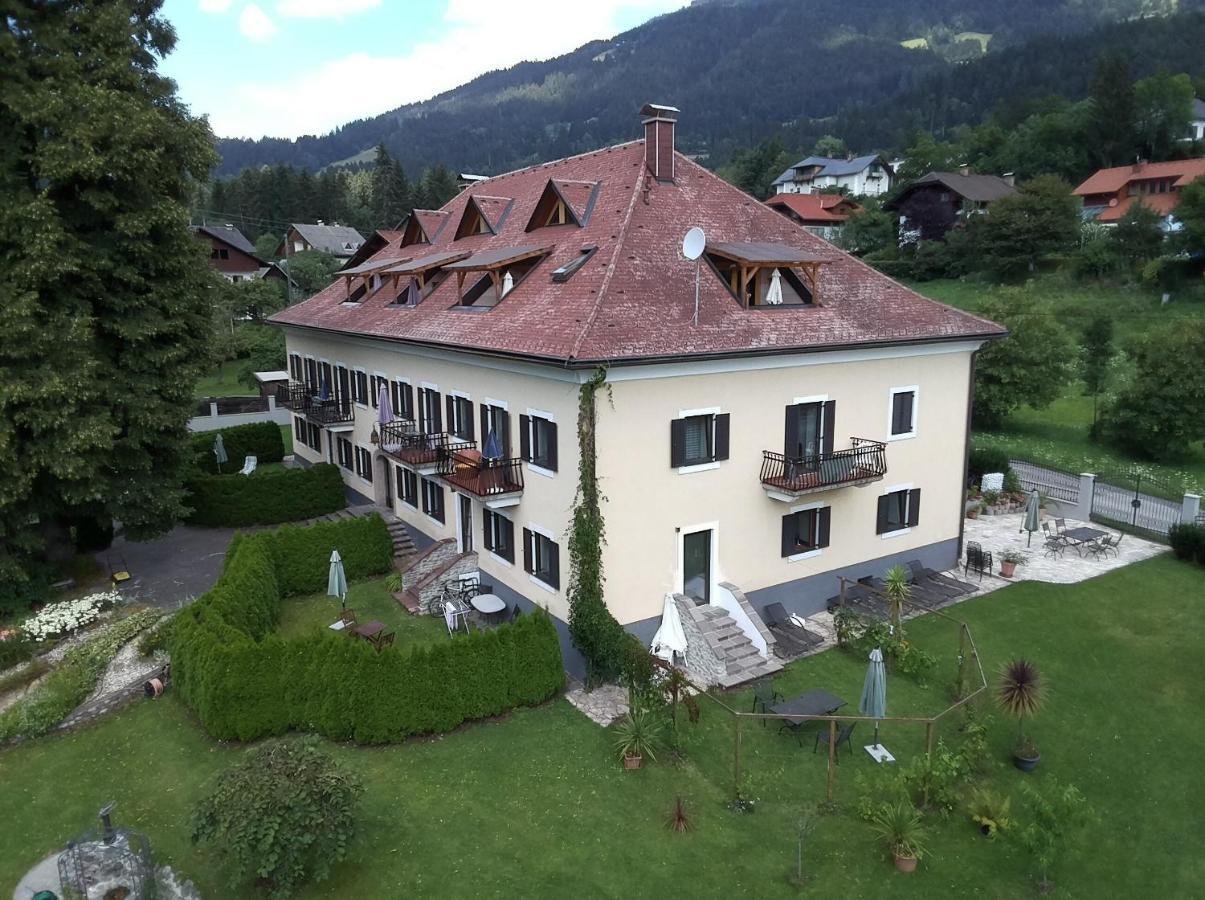 Garten- & Loggia-Appartement Herrenhaus Dellach im Drautal Kültér fotó
